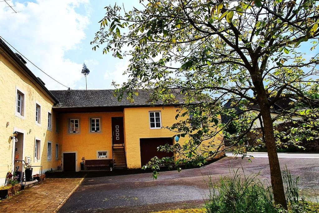 Bruce'S Countryhouse Niederweis Bagian luar foto